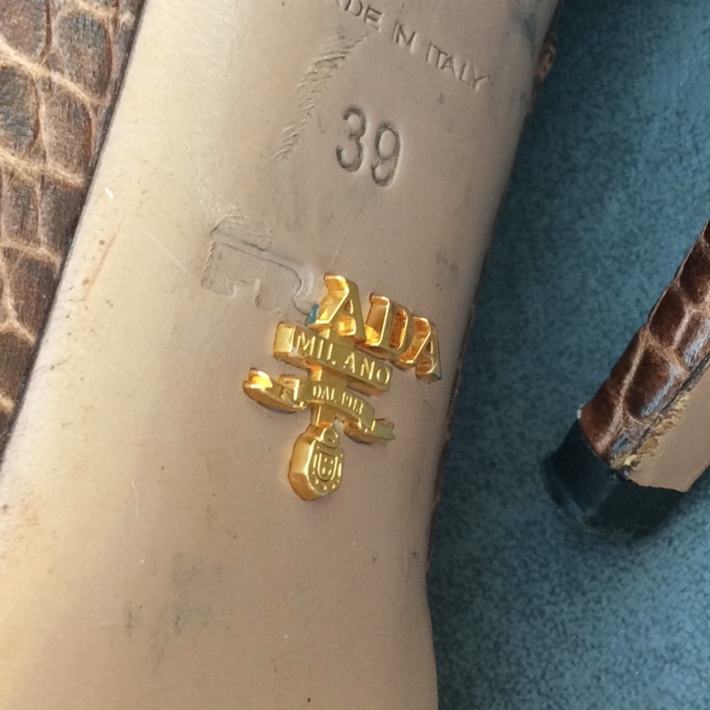 Prada crocodile bootie tan size 39 - Picture 6 of 8